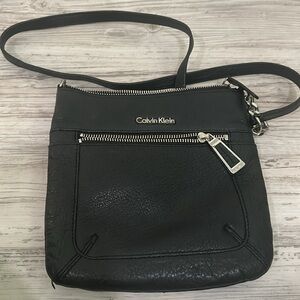 calvin klein genuine leather shoulder bag